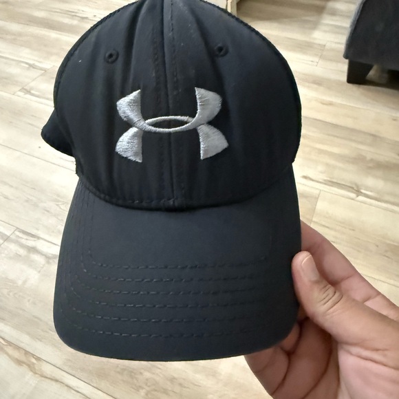 Under Armour Other - Under armour men’s baseball‎ cap classic fit
